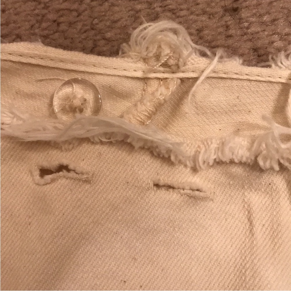 Cream Frayed Wrap Skirt raw edge BDG/UO - Picture 7 of 7